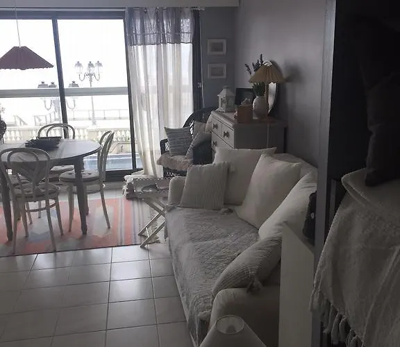 Les Algues - Place Foch *