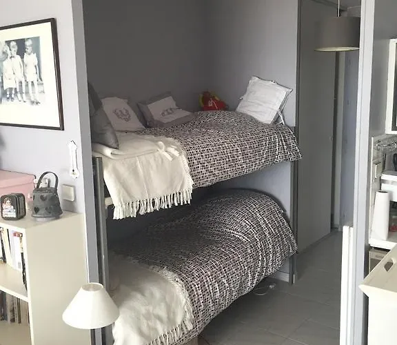 Les Algues - Place Foch * Les Sables-dʼOlonne